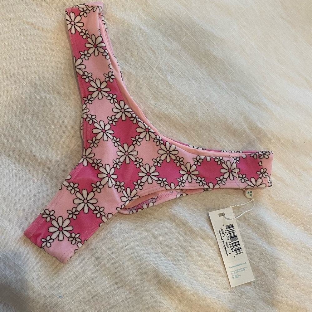 Nwt Frankie’s bikinis bottom